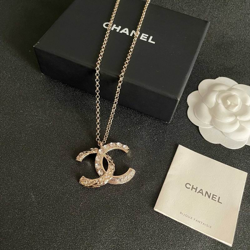 Chanel Necklace 03yxs355