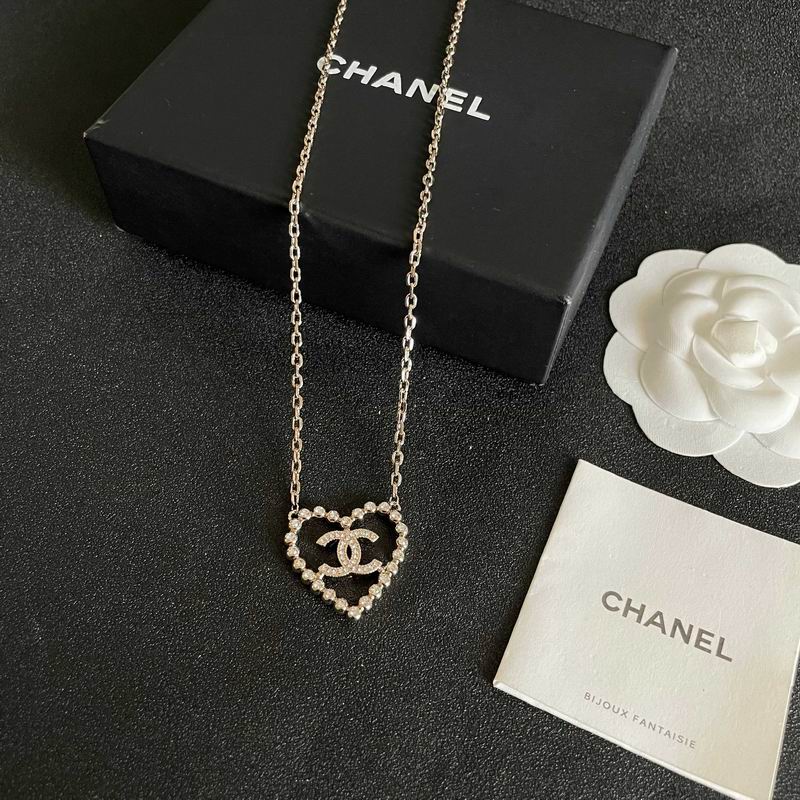 Chanel Necklace 03yxs372
