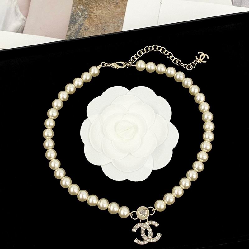 Chanel Necklace 04yxs146