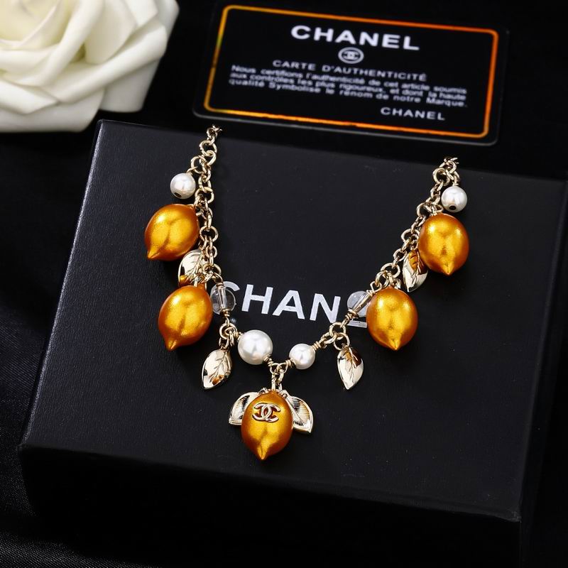 Chanel Necklace 04yxs180