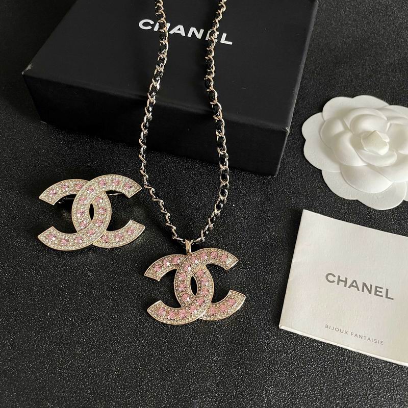 Chanel Necklace 04yxs405