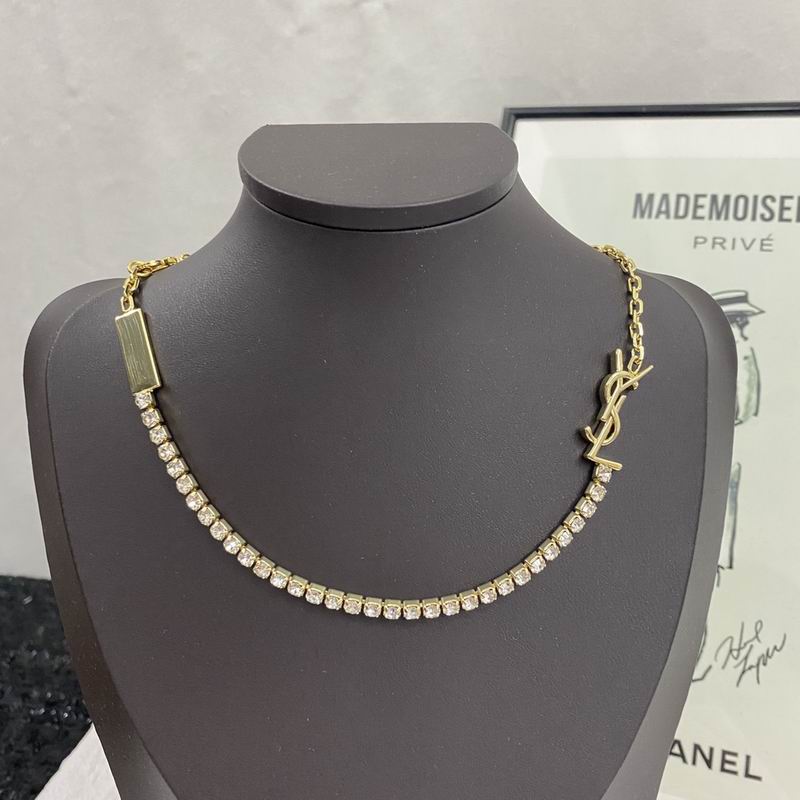 Chanel Necklace 08yxq32