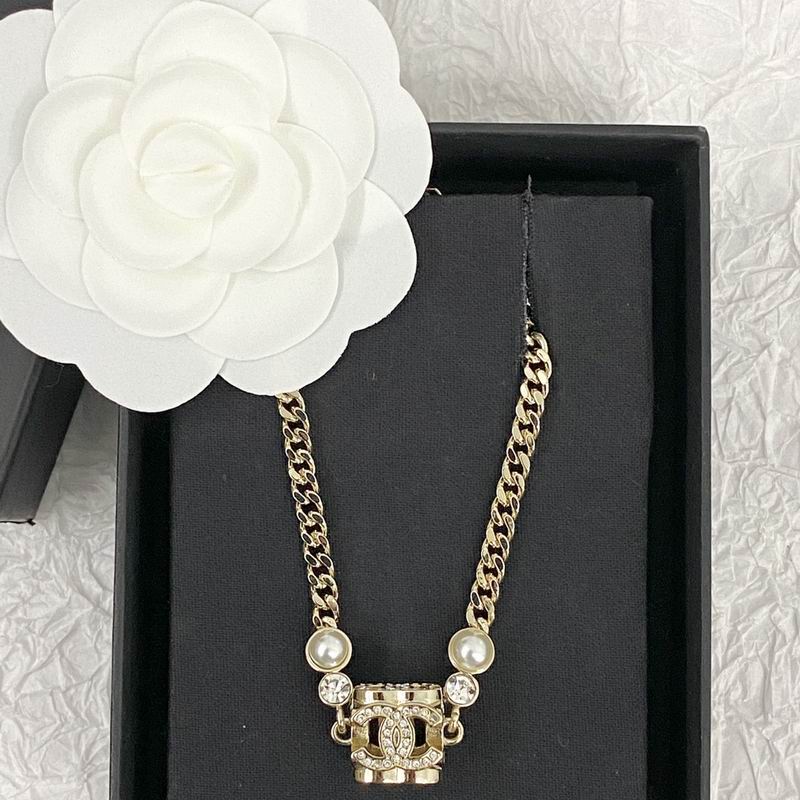 Chanel Necklace 08yxq40