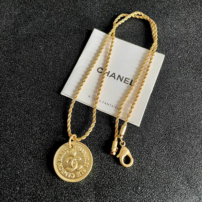 Chanel Necklace 10yxx123