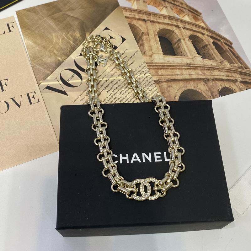Chanel Necklace 10yxx142