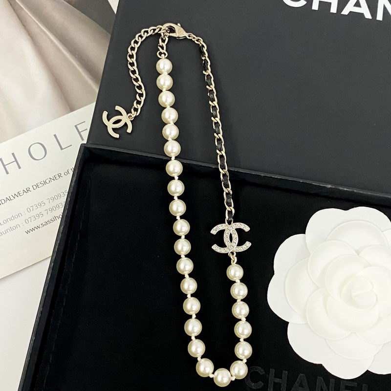 Chanel Necklace 10yxx146