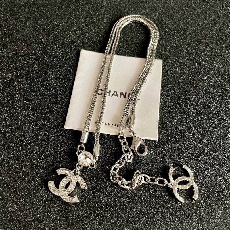 Chanel Necklace 10yxx152