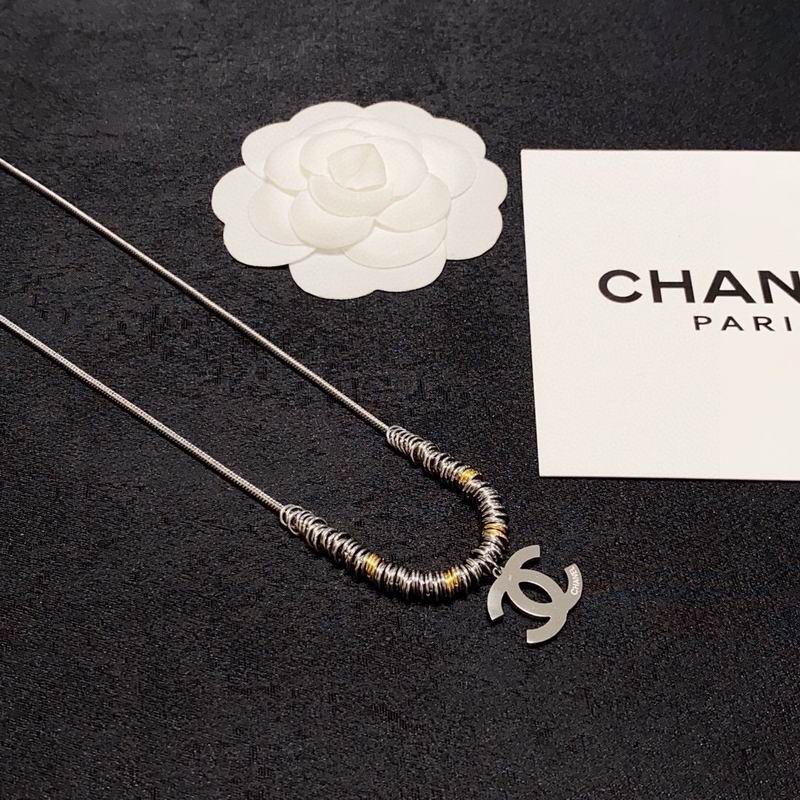 Chanel Necklace 10yxx156