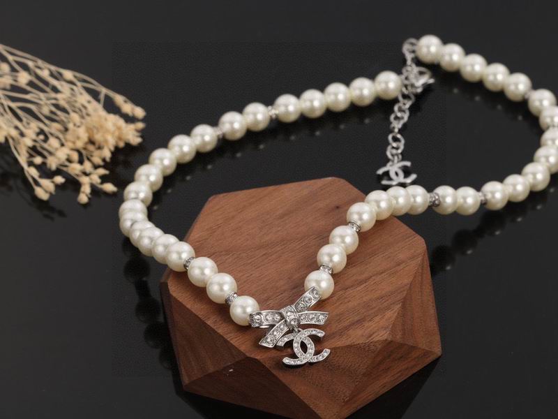 Chanel Necklace 10yxx92