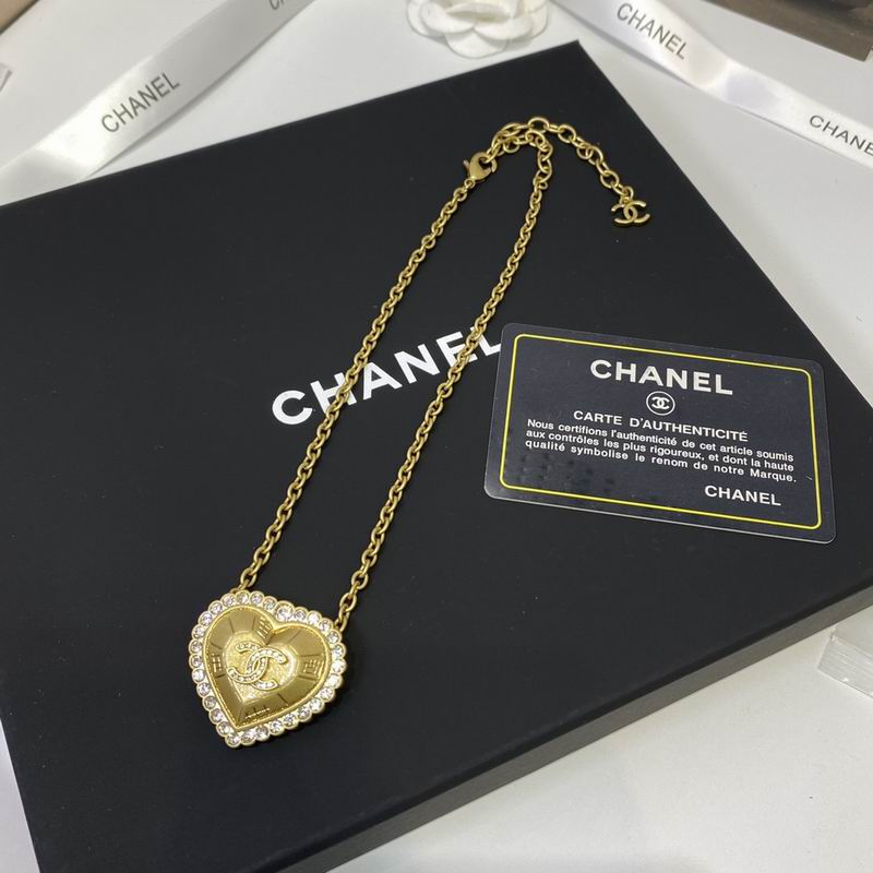 Chanel Necklace 11yxx218