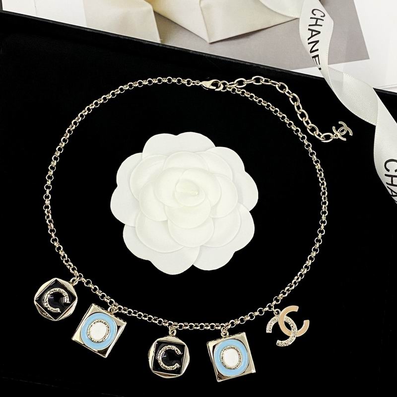 Chanel Necklace 12yxx338
