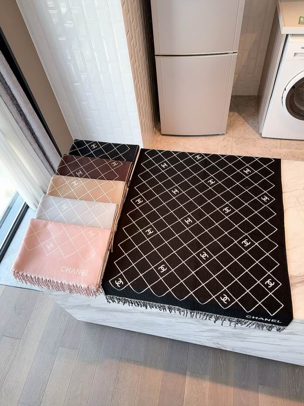 Chanel Scarf 195X70cm 95%绵羊毛5%聚酰胺 E092734