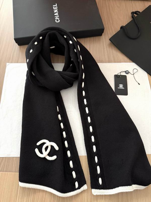 Chanel Scarf 32X180cm 100%羊绒 E120526