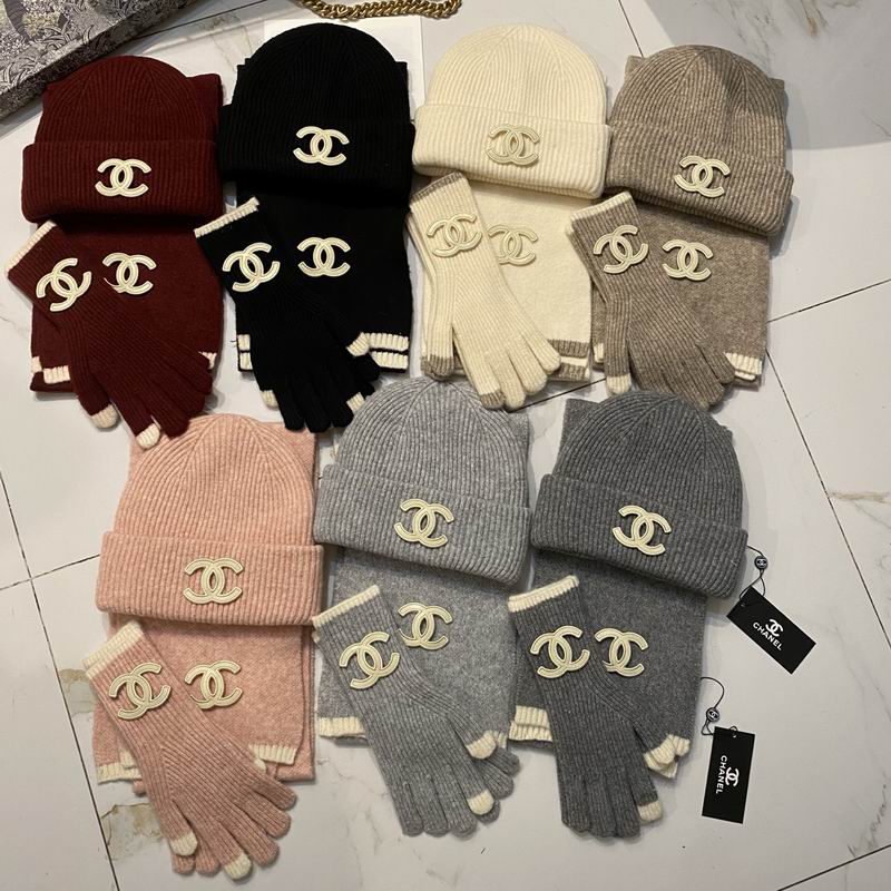 Chanel scarf hat gloves 112504