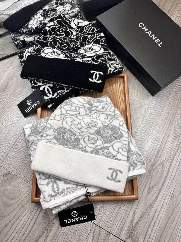 Chanel Scarf Hat hm24