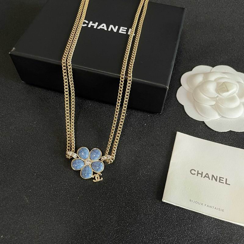 Chanel Suits 03yxs28