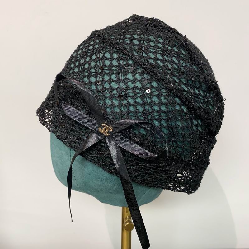 Chanel beret dx16