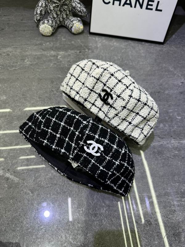 Chanel beret dx58