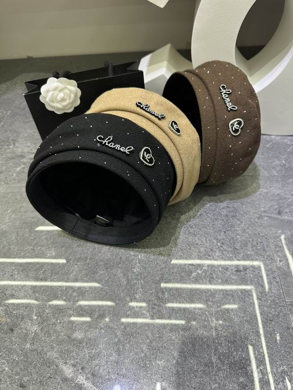Chanel beret dx50