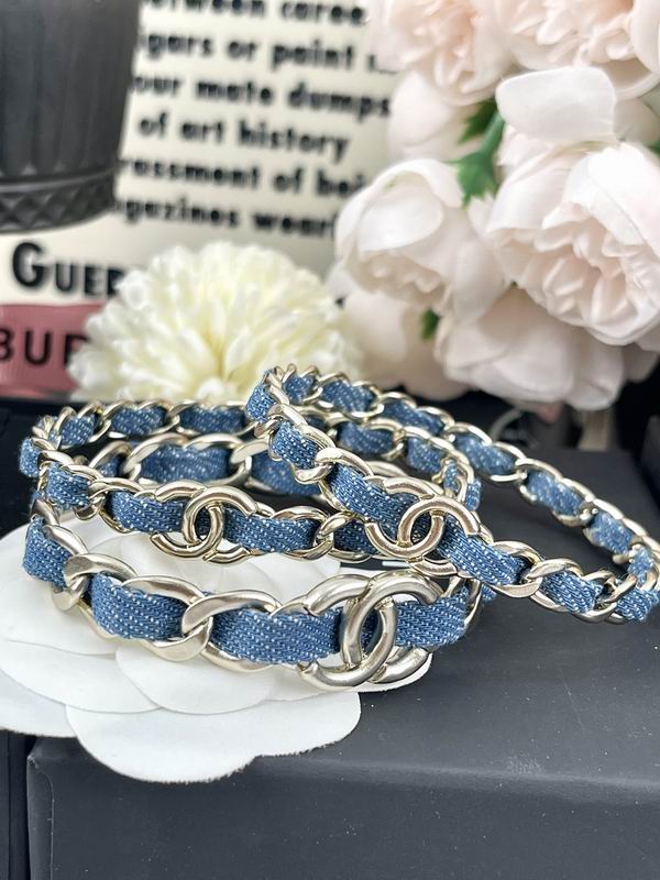 Chanel bracelet 07yxh04