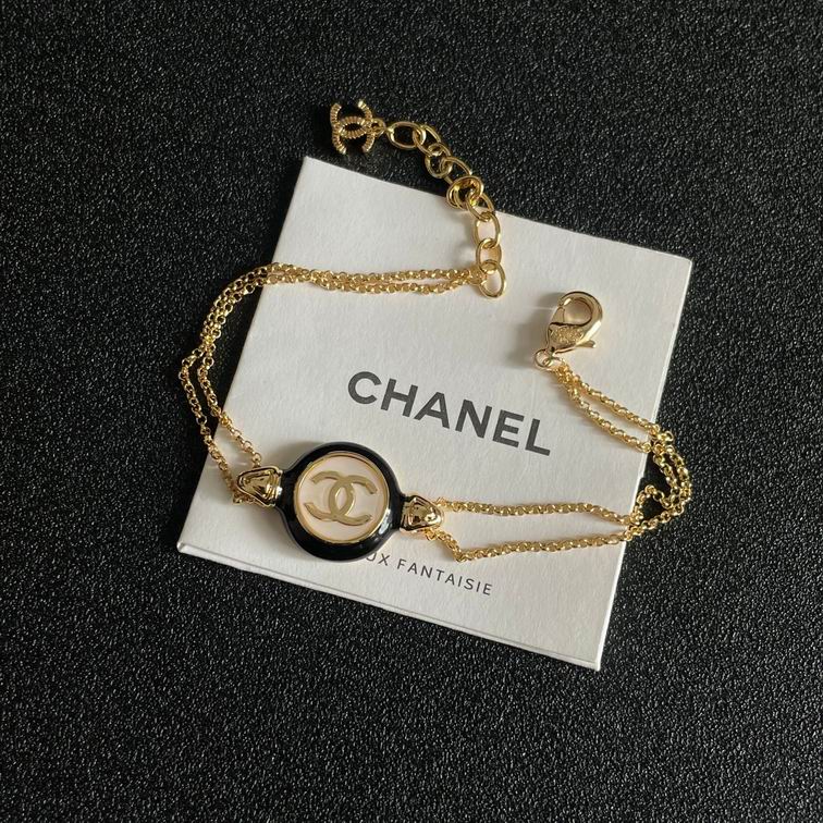Chanel bracelet 12lyh20