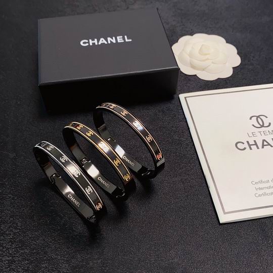 Chanel bracelet 12lyh31