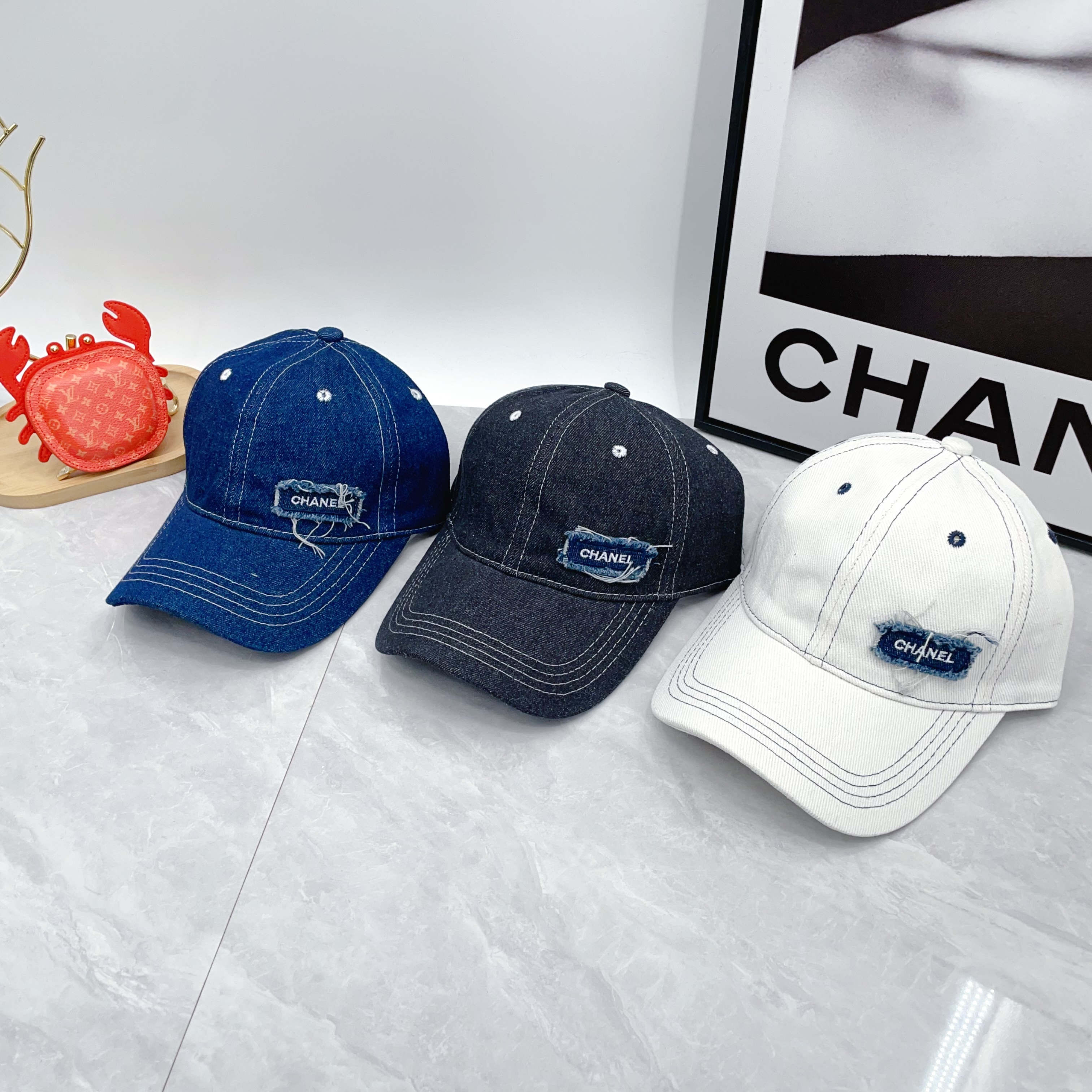 Chanel cap dx01
