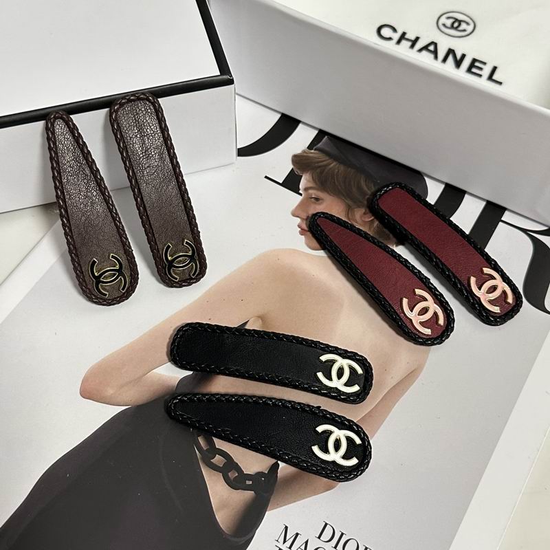 Chanel hairpin hh38