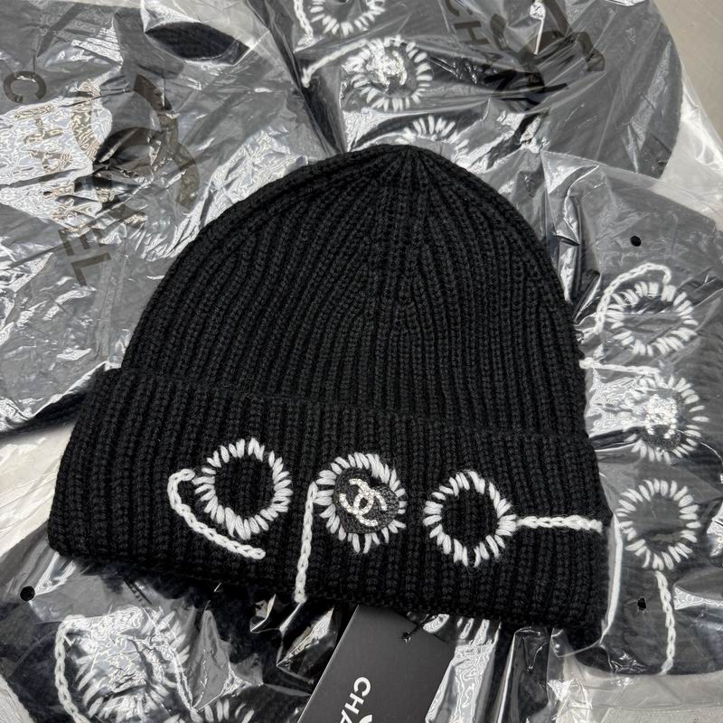 Chanel hat dx180