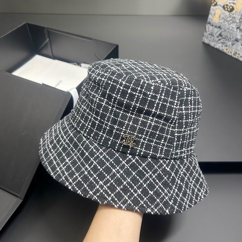 Chanel hat dx62