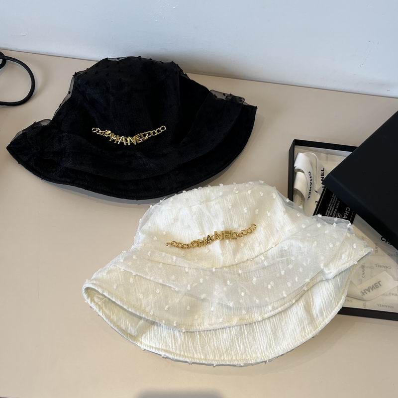 Chanel hat dx18
