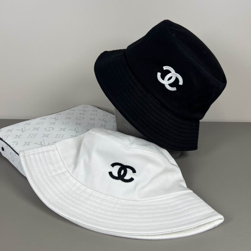 Chanel hat dx24
