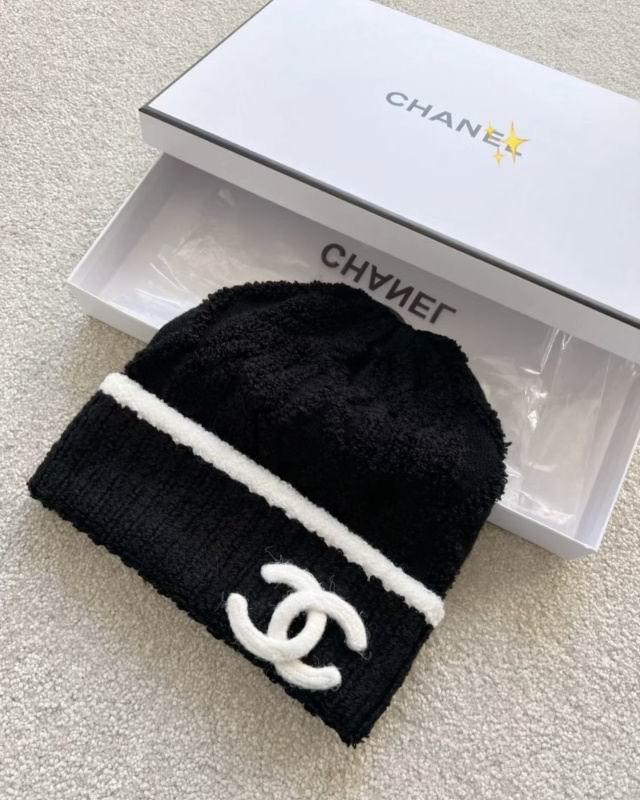 Chanel hat hm
