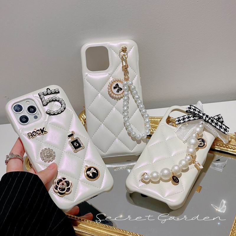Chanel iphone 11-14pro max 70
