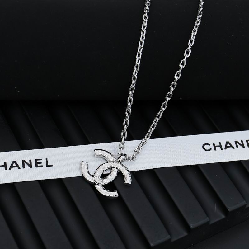 Chanel necklace 05yxh04
