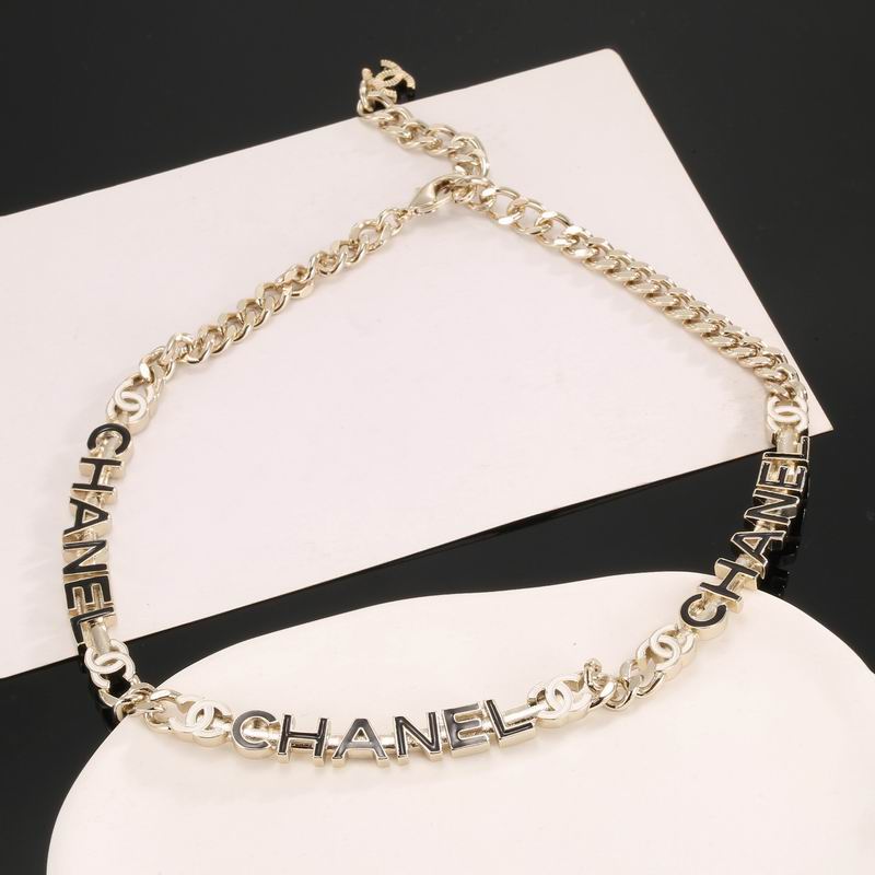 Chanel necklace 05yxh38