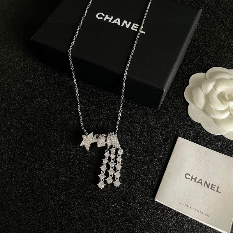 Chanel necklace 05yxh44