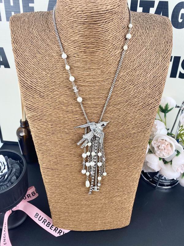 Chanel necklace 05yxh56