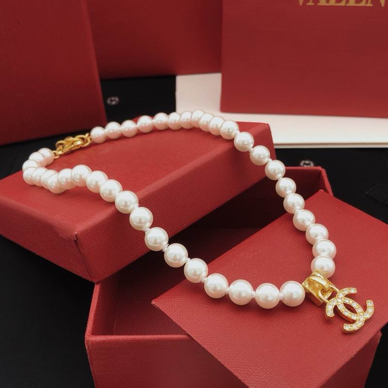 Chanel necklace 07yxh07