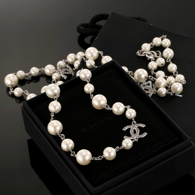 Chanel necklace 07yxh36