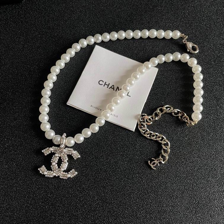 Chanel necklace 12lyh11