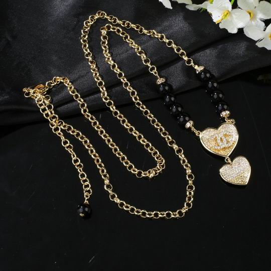 Chanel necklace 12lyh190