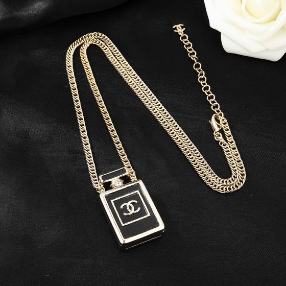 Chanel necklace 12lyh212
