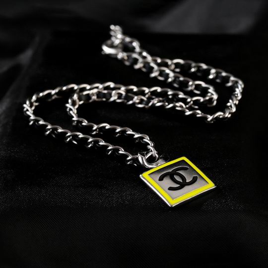 Chanel necklace 12lyh220