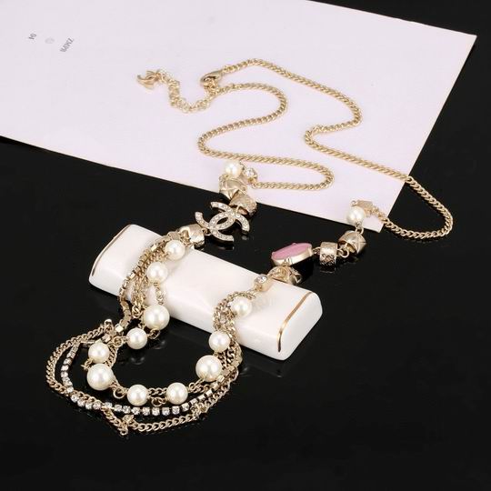 Chanel necklace 12lyh242