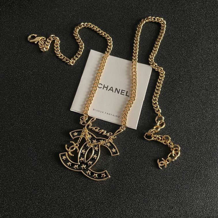 Chanel necklace 12lyh57