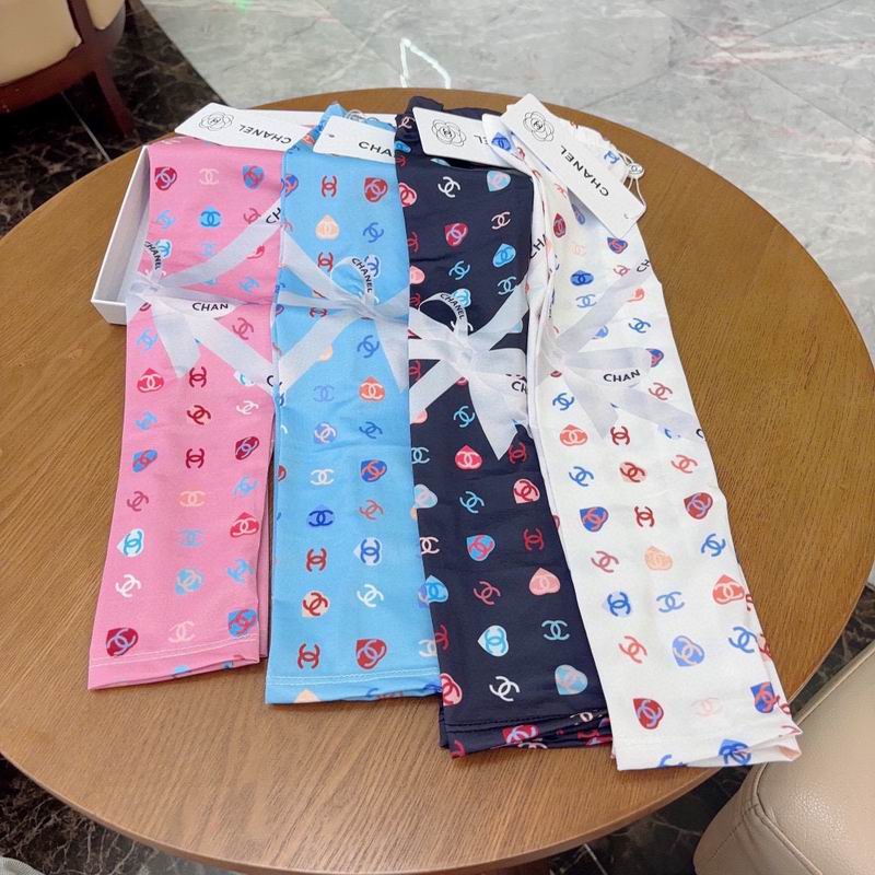 Chanel oversleeve hh11