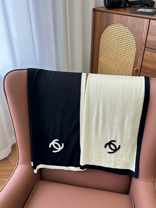 Chanel scarf 45X200cm 100%羊绒 E110135