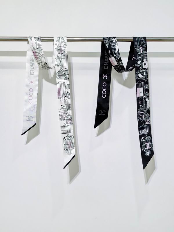 Chanel silk ribbon 6X120cm E112802