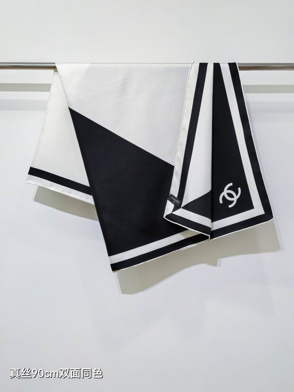 CHanel Silk Scarf 90X90cm E043018